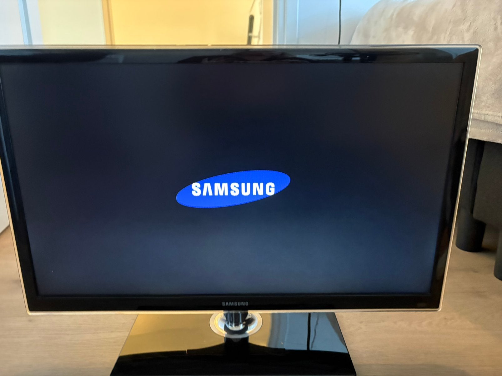 Samsung 27 inch tv, Ophalen, Gebruikt, Samsung