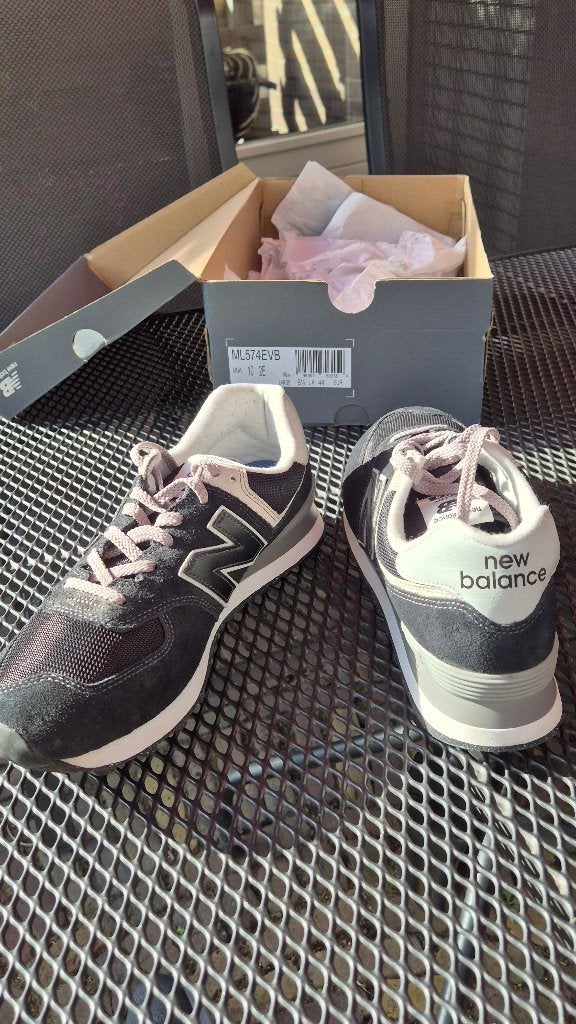 Te koop New Balance sneakers maat 44 2e, New Balance, Zwart, Ophalen of Verzenden, Sneakers of Gympen