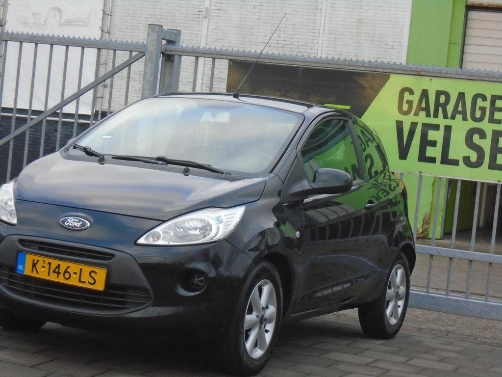 Ford Ka 1.2 Cool & Sound start/stop/AIRCO+NIEUWE DISTRIBUTIE, Auto's, Voorwielaandrijving, Euro 5, Stof, Gebruikt