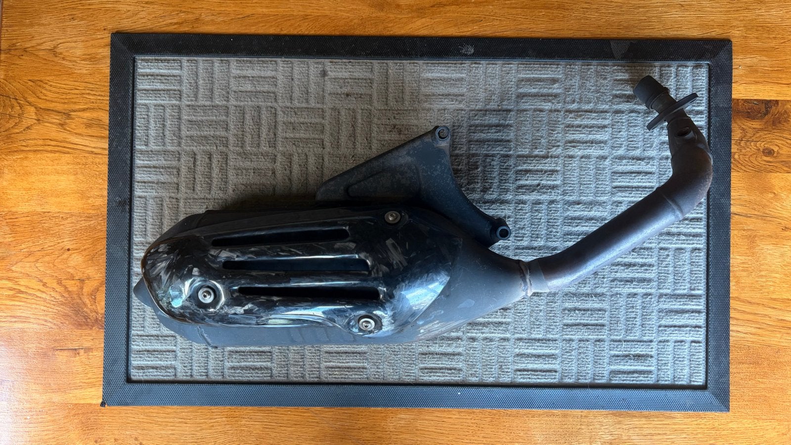 Vespa Sprint Uitlaat (Forged carbon hitteschild), Ophalen of Verzenden, Gebruikt, Uitlaat, Vespa
