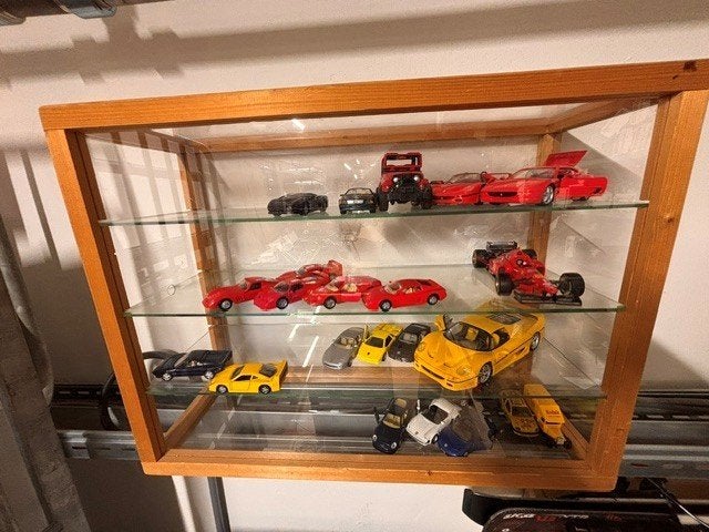 ferrari en andere autootjes, Ophalen, Gebruikt