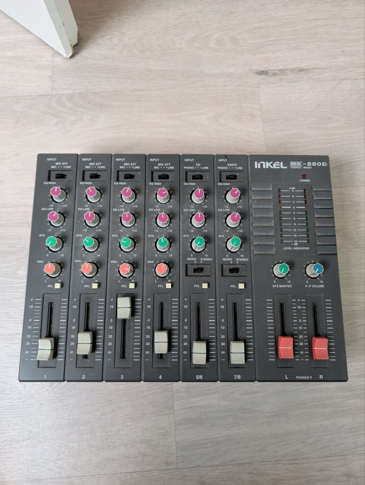 Inkel MX-880E Stereo Mixer - Gebruikt, Muziek en Instrumenten, Ophalen of Verzenden, Gebruikt, 5 tot 10 kanalen, Microfooningang