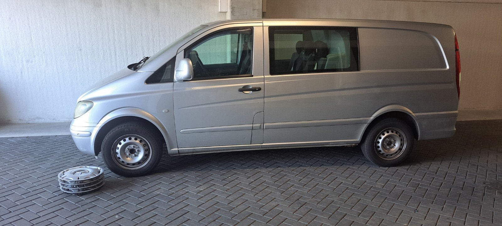 Mercedes-Benz Vito 2.1 111 CDI 2007, Auto's, Achterwielaandrijving, 4 cilinders, Grijs, Euro 4