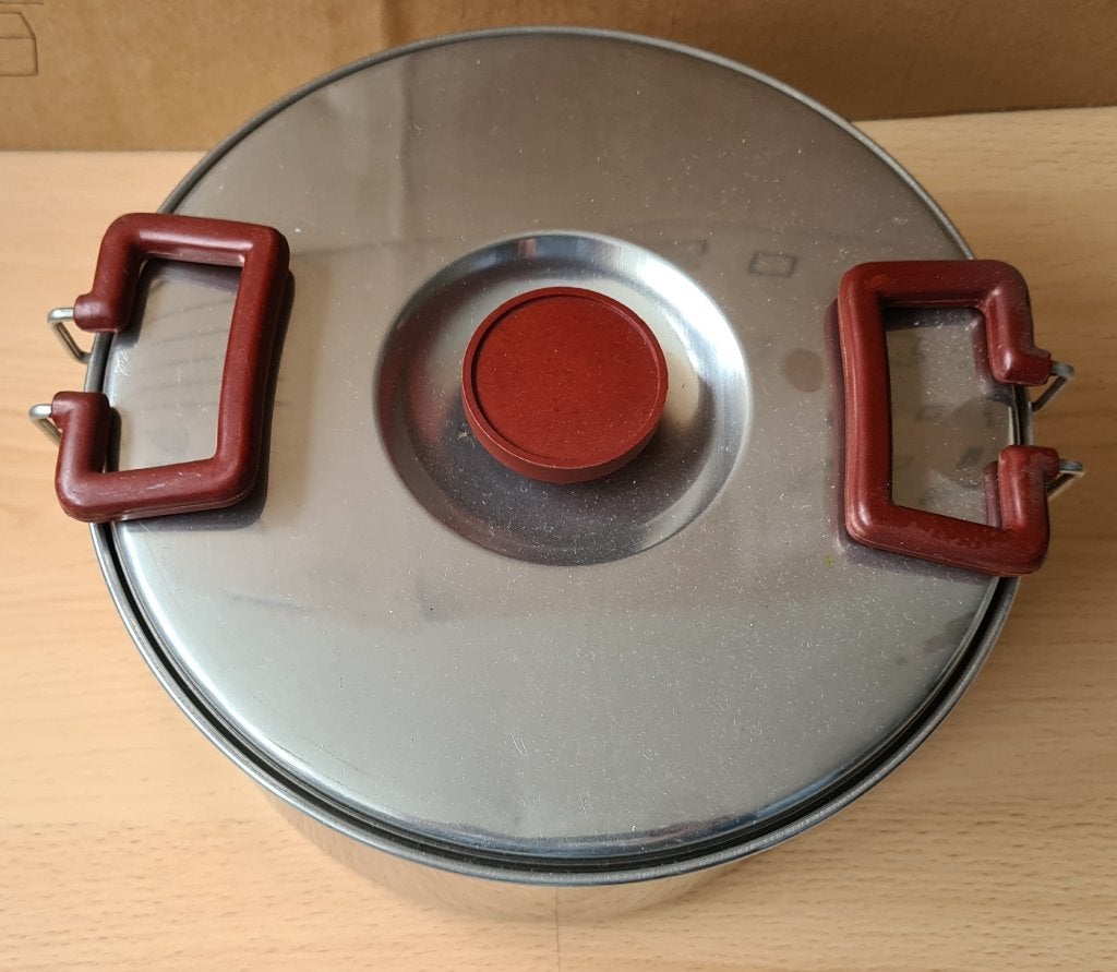 Camping pannenset, Caravans en Kamperen, Kampeeraccessoires, Ophalen, Gebruikt