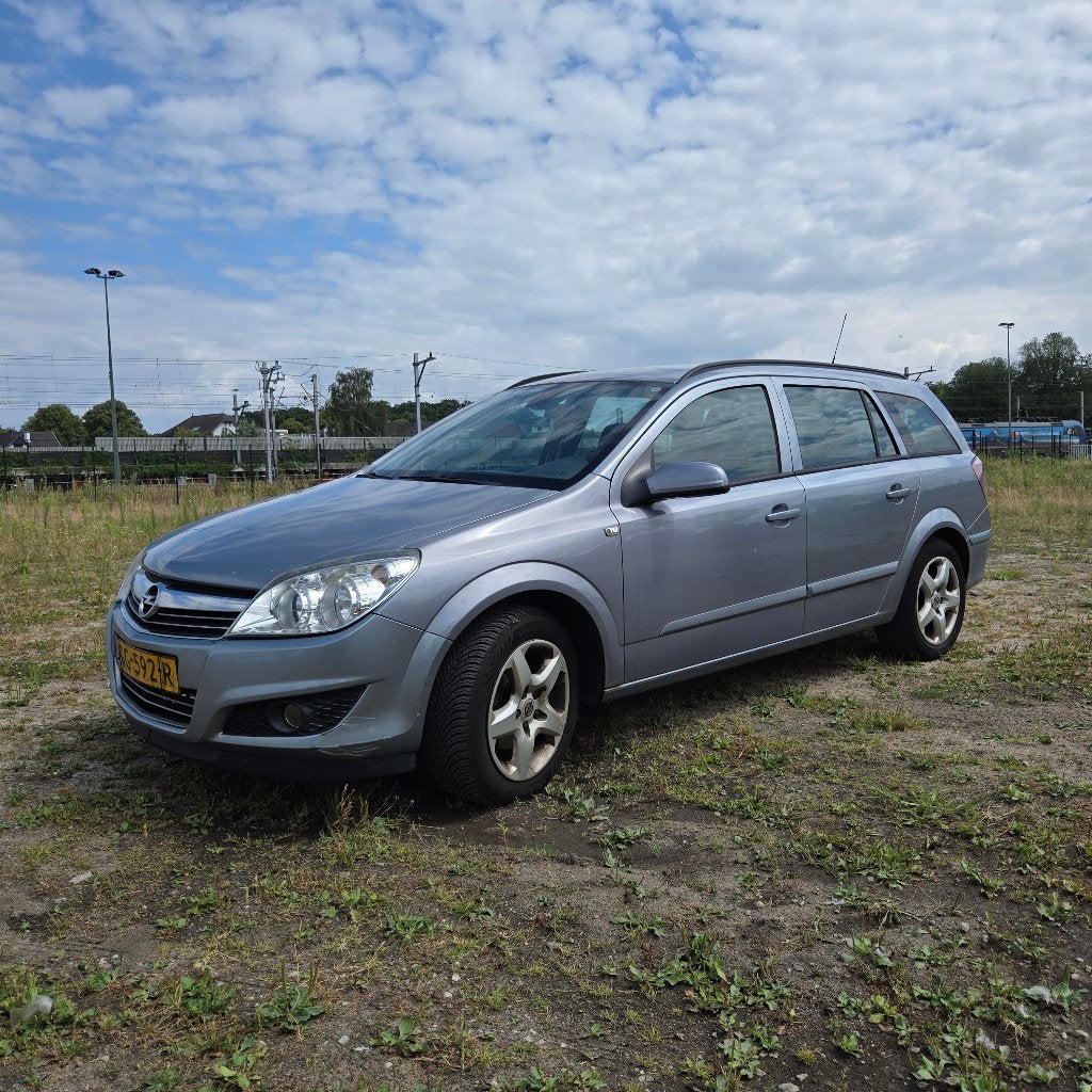 Opel Astra 1.6 16V St.wgn. Easytronic 85KW 2008 Grijs, Auto's, Stof, 4 cilinders, Stationwagon, Particulier