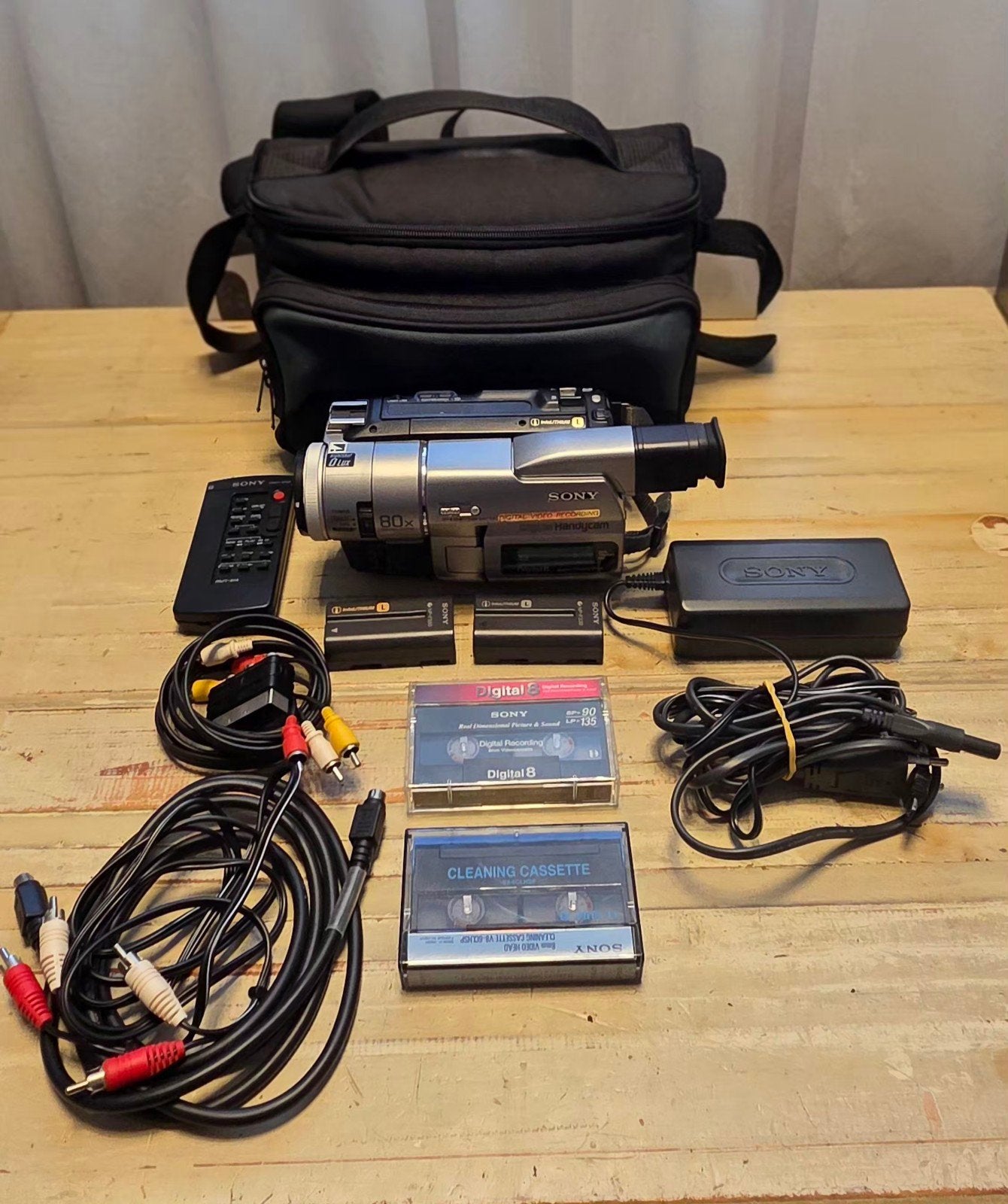 Sony DCR-TRV110E Digital8 Set - Speelt ook Hi8 & Video8, Ophalen, Gebruikt, 20x of meer, Overige soorten