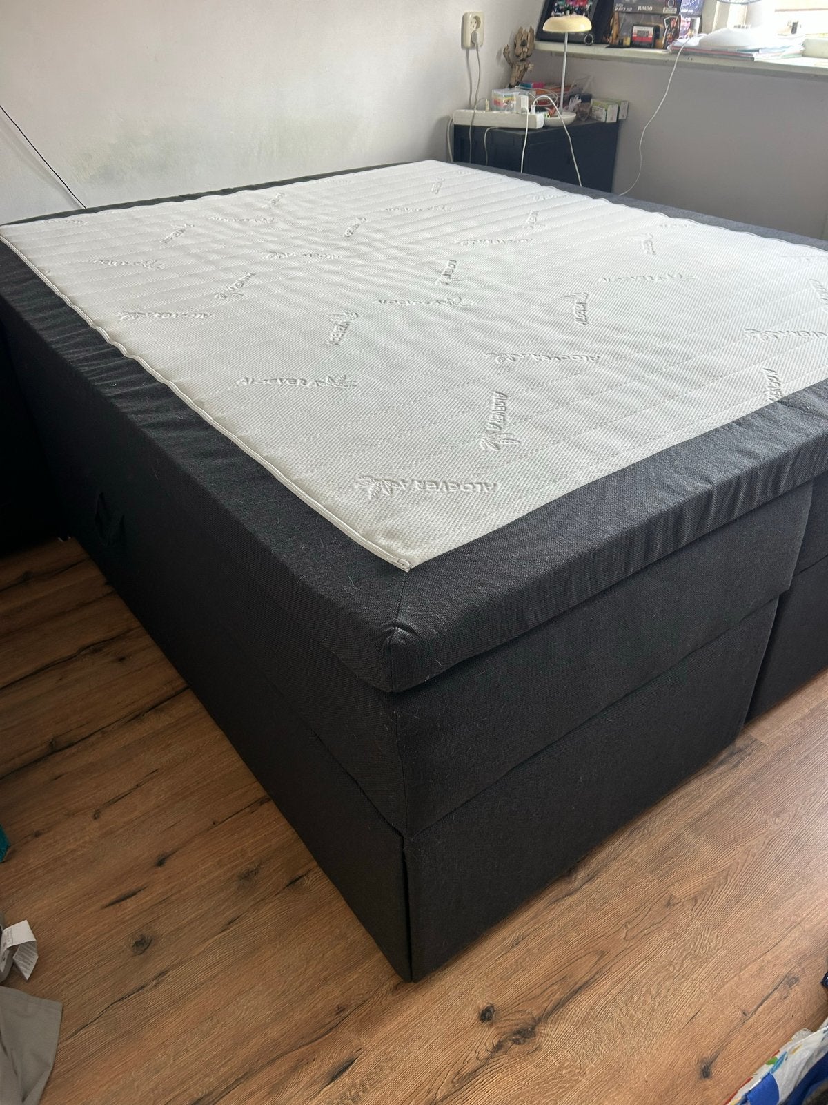 JYSK GOLD C50 Boxspring 160x200 met opbergruimte, Ophalen, Tweepersoons, Zo goed als nieuw, 200 cm