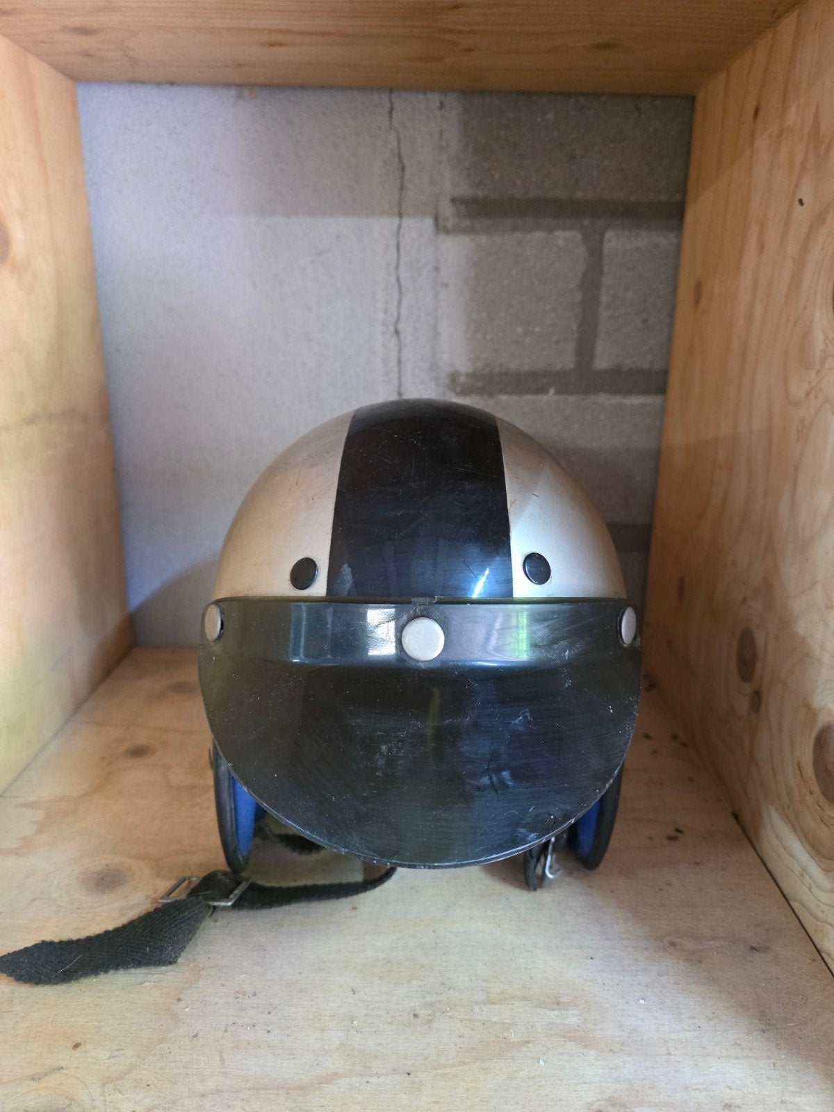 Vintage Jethelm - Zilver met Zwart merk levior, Motoren, Kleding | Motorhelmen, Overige merken, Heren, Jethelm, Ophalen of Verzenden