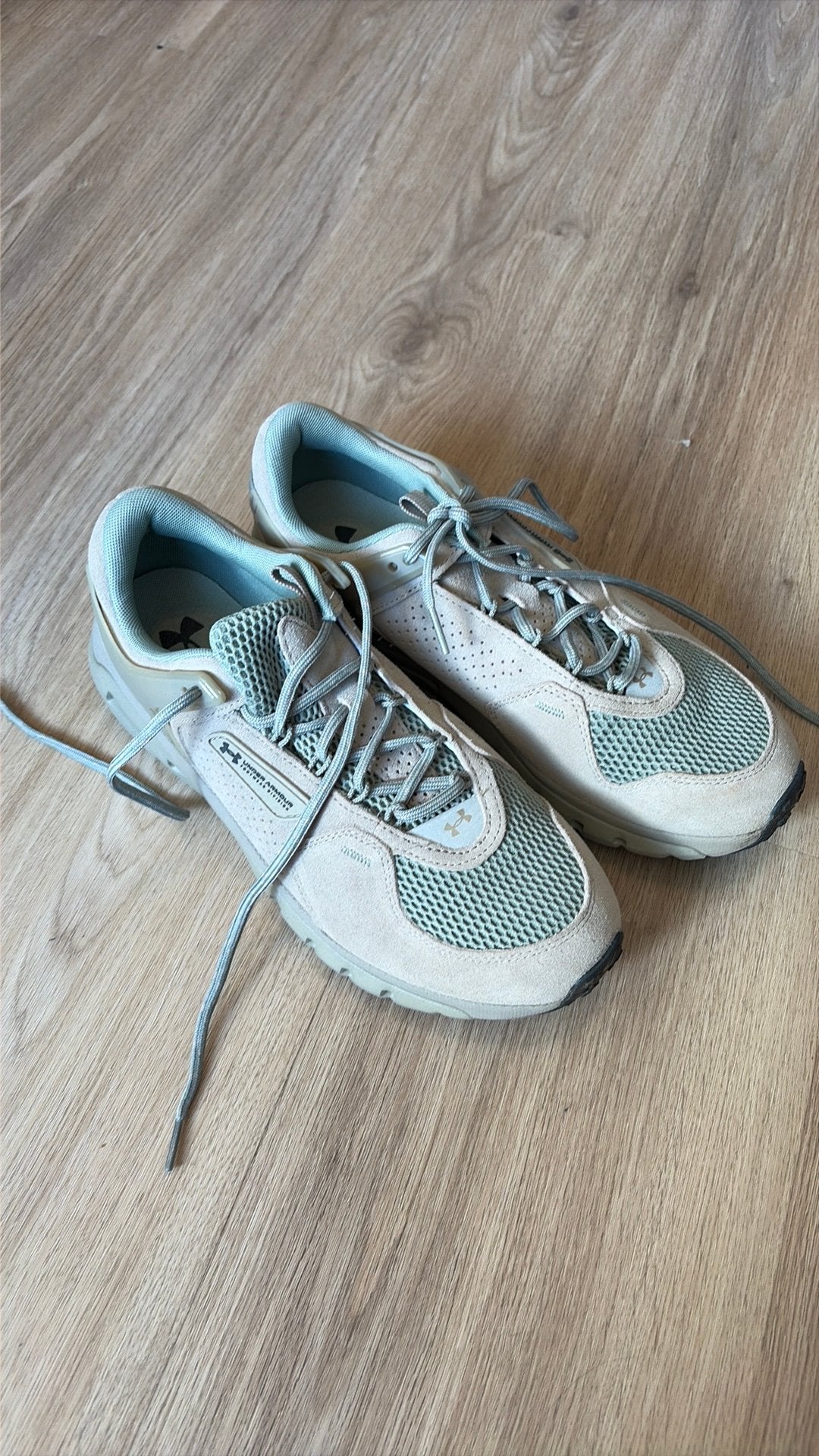 Under armour hiking schoenen, Ophalen of Verzenden, Zo goed als nieuw, Hardloopschoenen, Overige merken