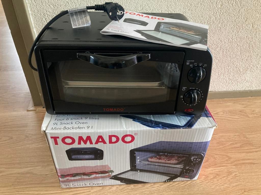 Tomado snackoven 9 liter, Witgoed en Apparatuur, Ovens, Ophalen, Zo goed als nieuw, Minder dan 45 cm