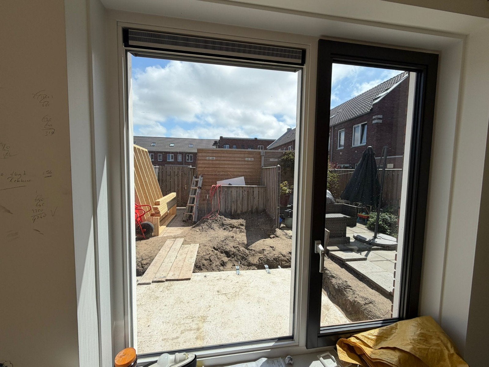 2 hardhouten Kozijnen met deur compleet, Ophalen, Zo goed als nieuw, Hout, Deurkozijn