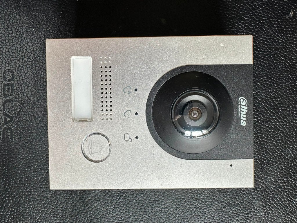 Dahua buiten- en binnenpost - gebruikt, Verzenden, Ingebouwde camera, Gebruikt, Bedraad