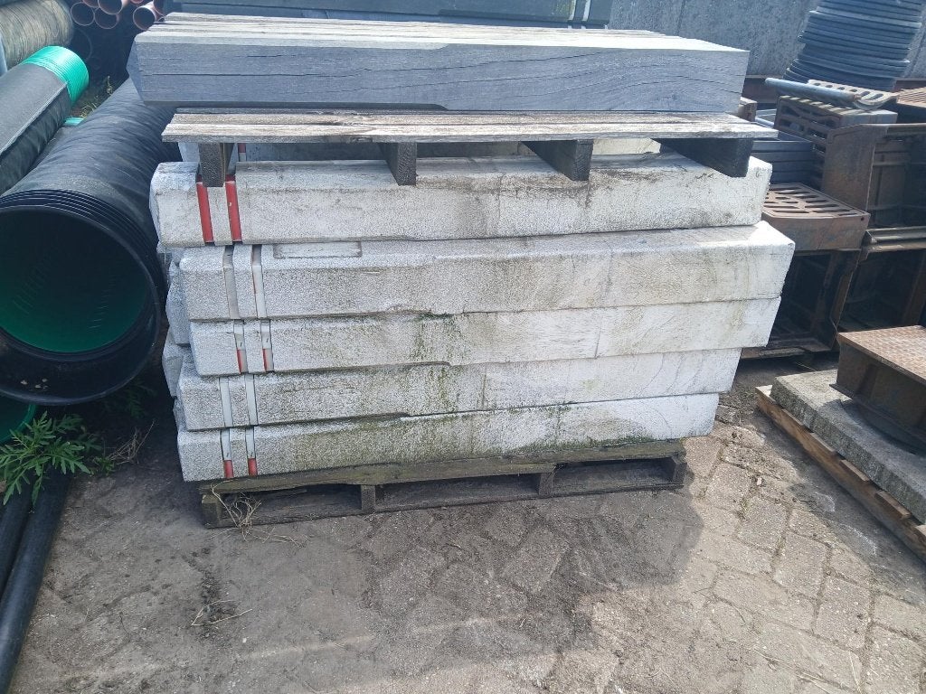 diverse diamantkop palen te koop, Ophalen, Gebruikt, Minder dan 180 cm, Palen