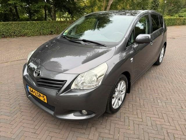 Toyota Verso 2.2D-4D Panoramic/Trekhaak/Navigatie/Camera/APK, Automaat, Euro 5, Gebruikt, 4 cilinders