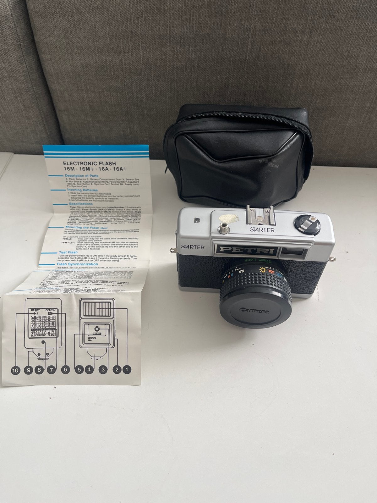 Starter Petri fotocamera met tasje en handleiding, Ophalen, Gebruikt, Compact, Overige Merken