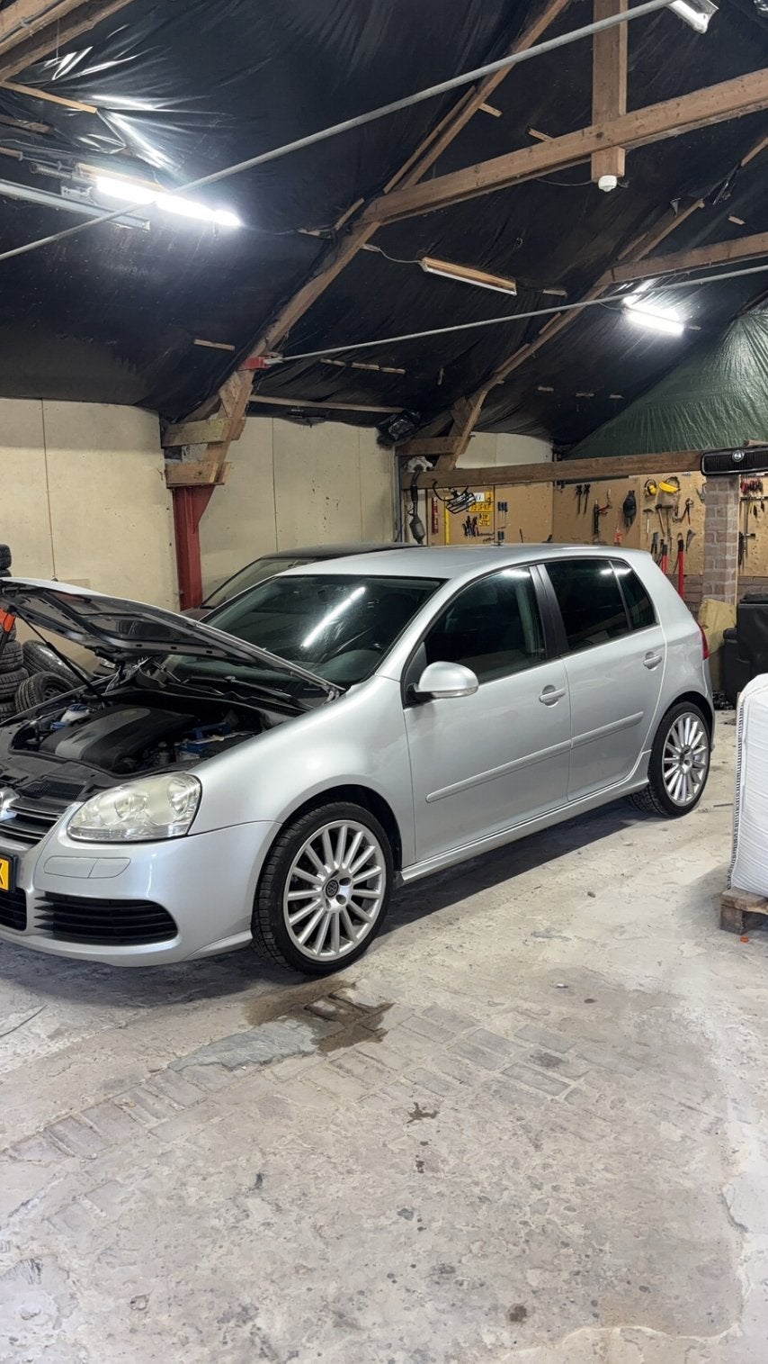 Golf v 1.6 r32 pakket in onderdelen, Ophalen, Links, Bumper
