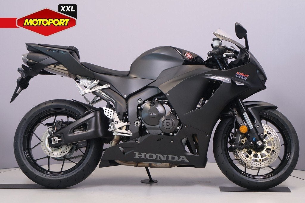 Honda CBR 600 RR (bj 2026), Honda Motor Europe Ltd, Bedrijf, Sport, Customer.service@honda-eu.com