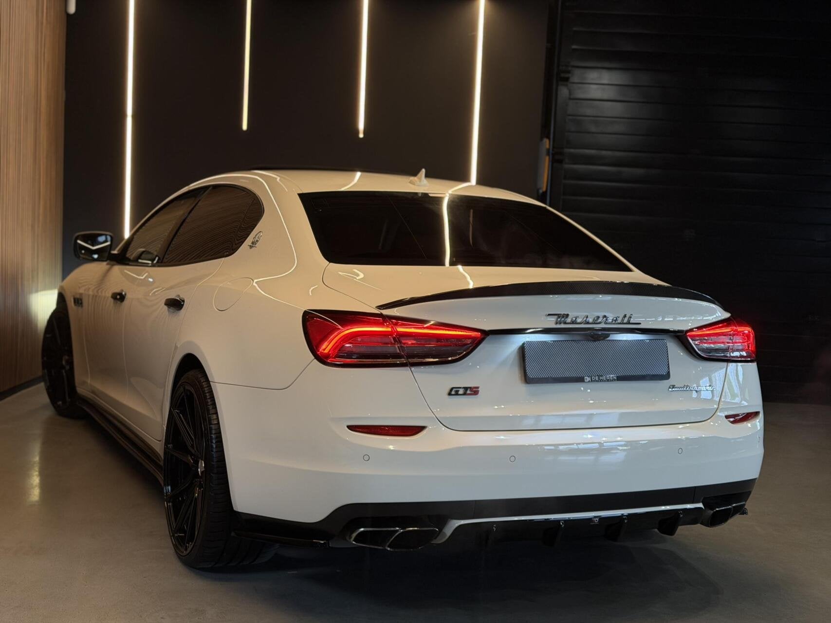 Foto 66 van Maserati Quattroporte 3.8 GTS V8|Pano|Vossen|Maxton|B&W|22"