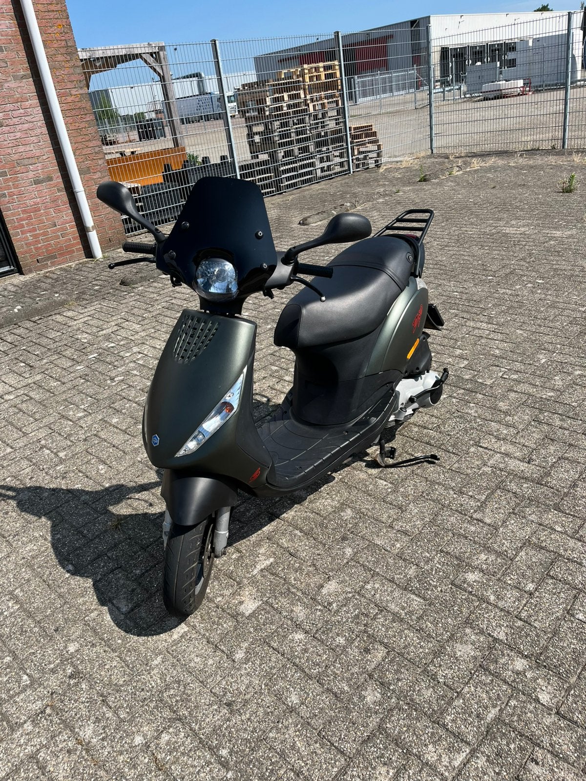 Piaggio zip leader 125cc brom, Ophalen, Zo goed als nieuw, Benzine, Piaggio