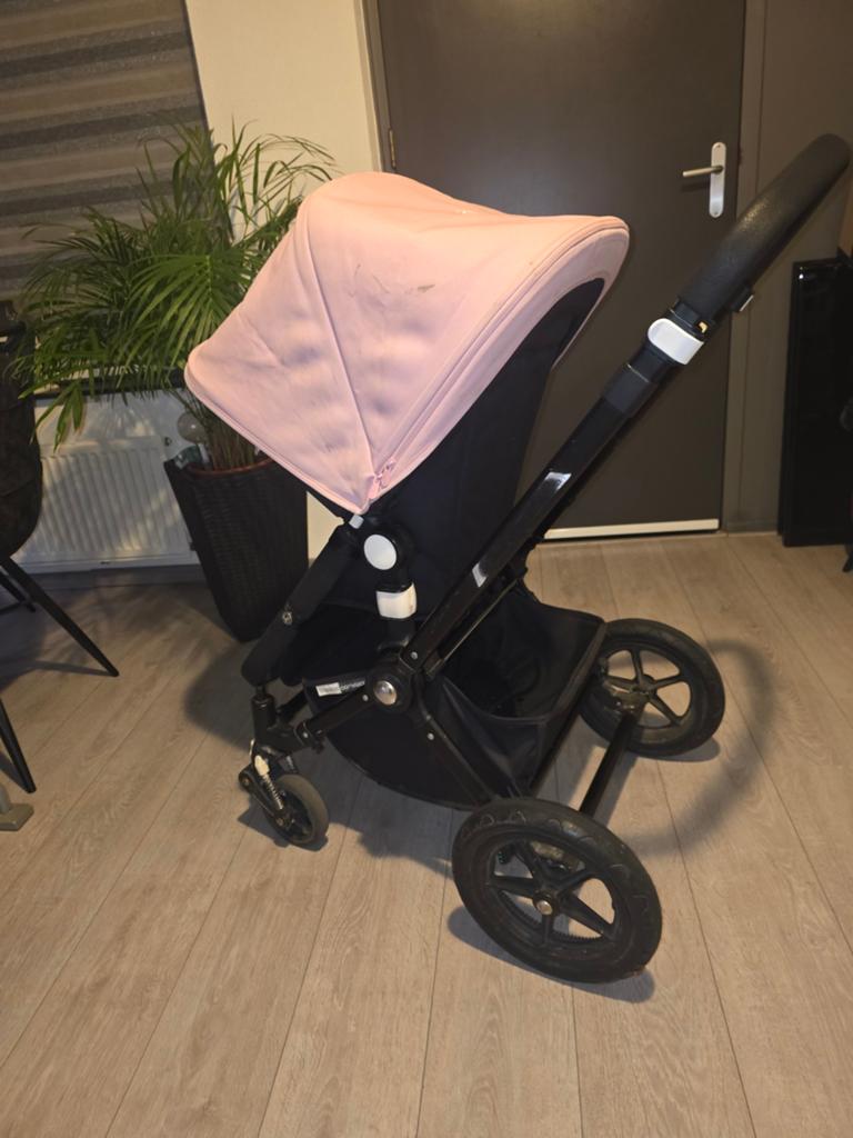 Kinderwagen Buggy Bugaboo Cameleon 3 zwart roze, Bugaboo, Zo goed als nieuw, Combiwagen, Verstelbare duwstang