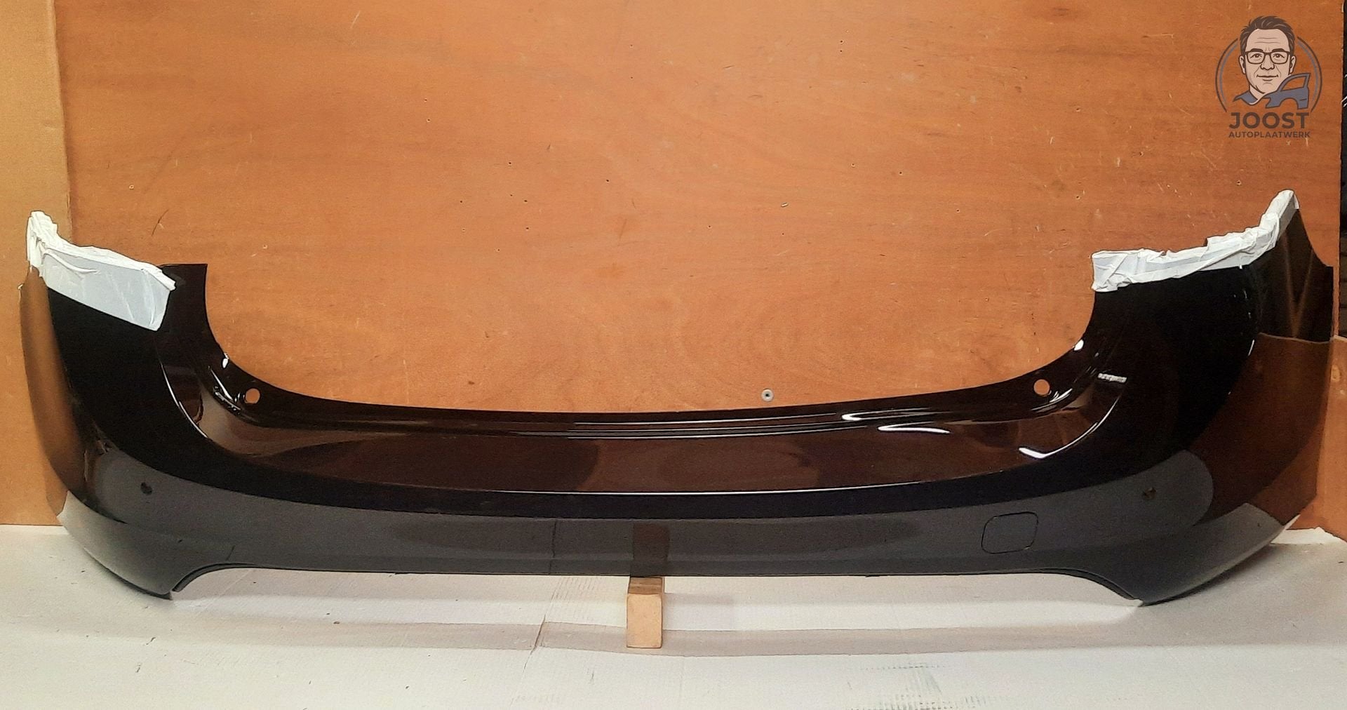Achterbumper nieuw orgineel Volvo V60 v.a 2012 31265263, -Volvo Car Corporation, Herkomst onderdeel bekend, -SE-405 31 Göteborg, Zweden
