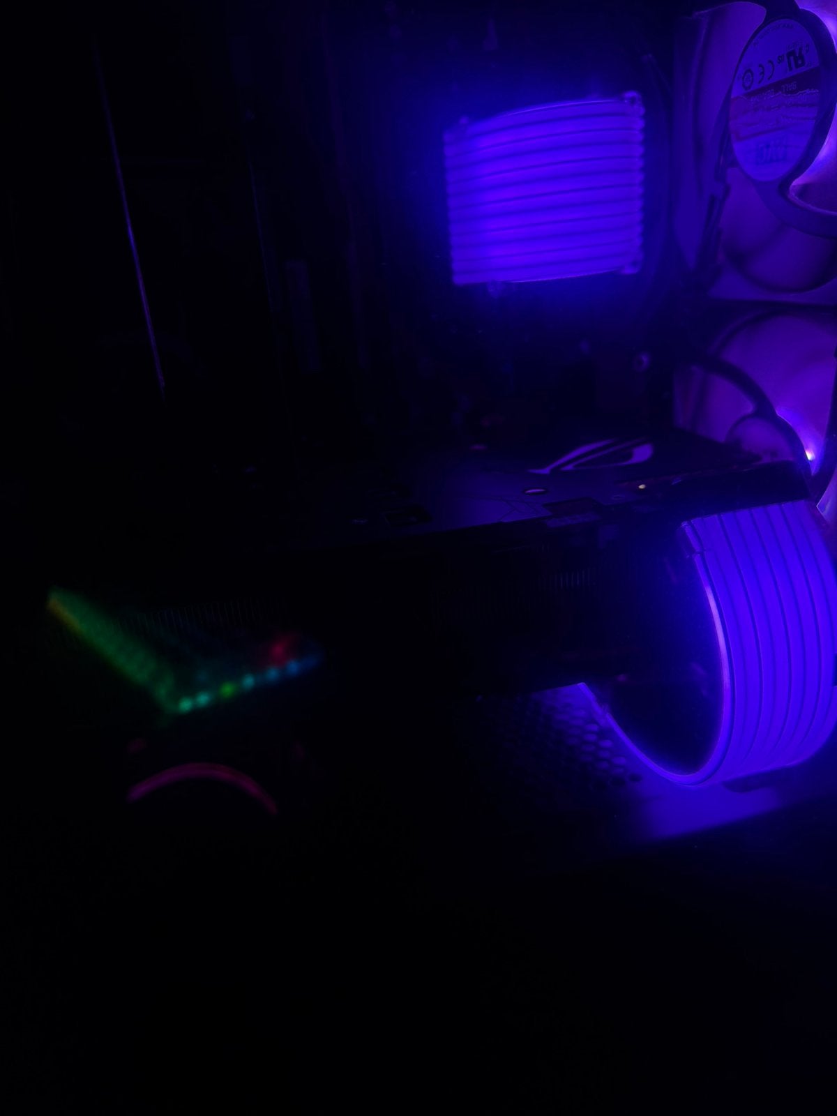 Snelle gaming pc, Computers en Software, Ophalen of Verzenden, Zo goed als nieuw, Gaming, 4 Ghz of meer