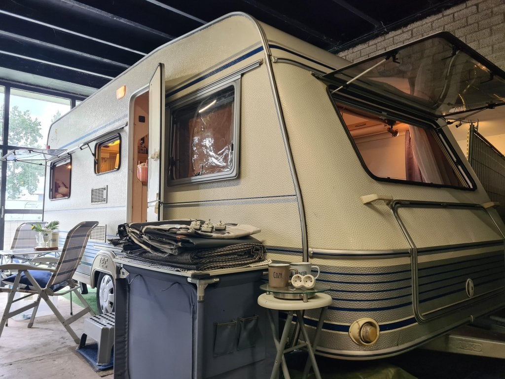 TEC SIENA TOUR 495 TK / VOORTENT / KINDERKAMER, Overige typen, T.E.C., Bedrijf, Treinzit