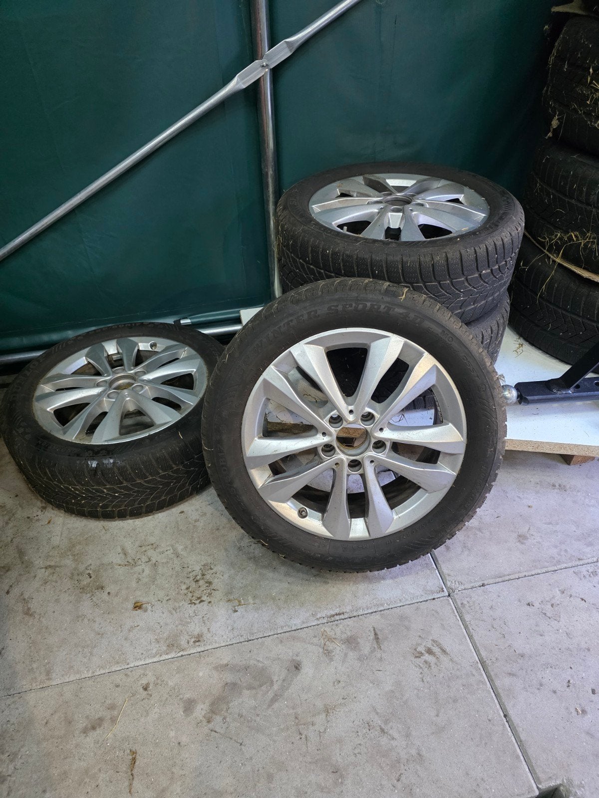 Winterbanden met velgen - Dunlop 225/50R17, Ophalen, Gebruikt, Banden en Velgen, 17 inch