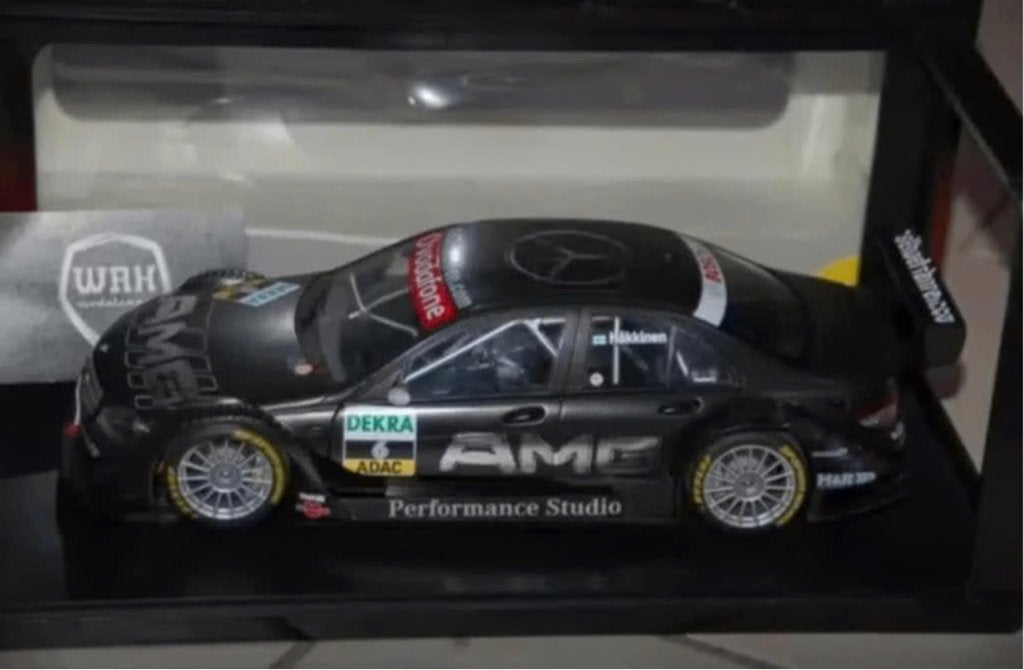 MERCEDES C KLASSE V8 DTM 2007 #8 HAKKINEN 80732 Autoart WRH, Hobby en Vrije tijd, Modelauto's | 1:18, Verzenden, Zo goed als nieuw