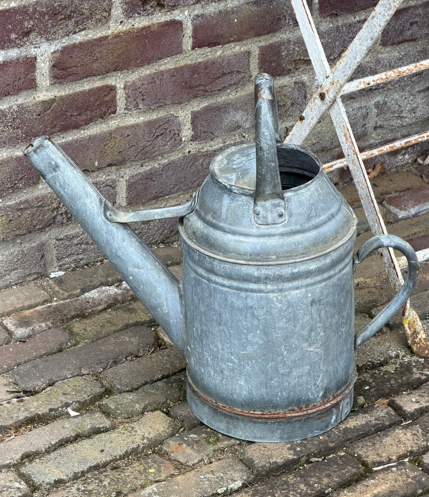 Brocante oud zinken gieter ( leuk model ), Ophalen of Verzenden