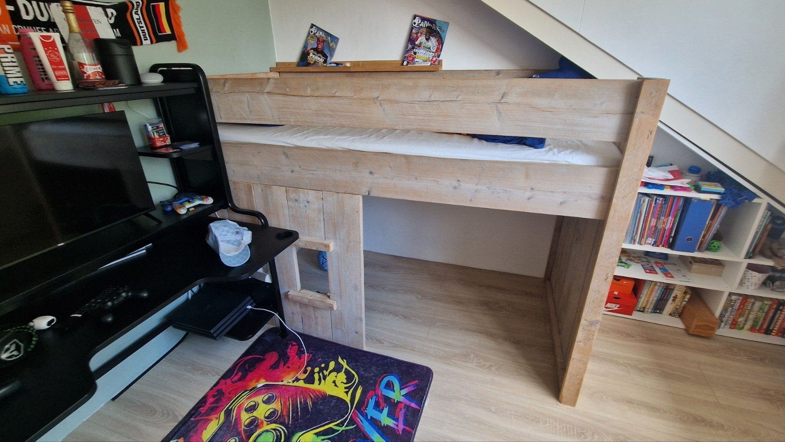 Stevig steigerhout halfhoogslaper bed met speelruimte eronde, Ophalen, Gebruikt, 90 cm, Eenpersoons