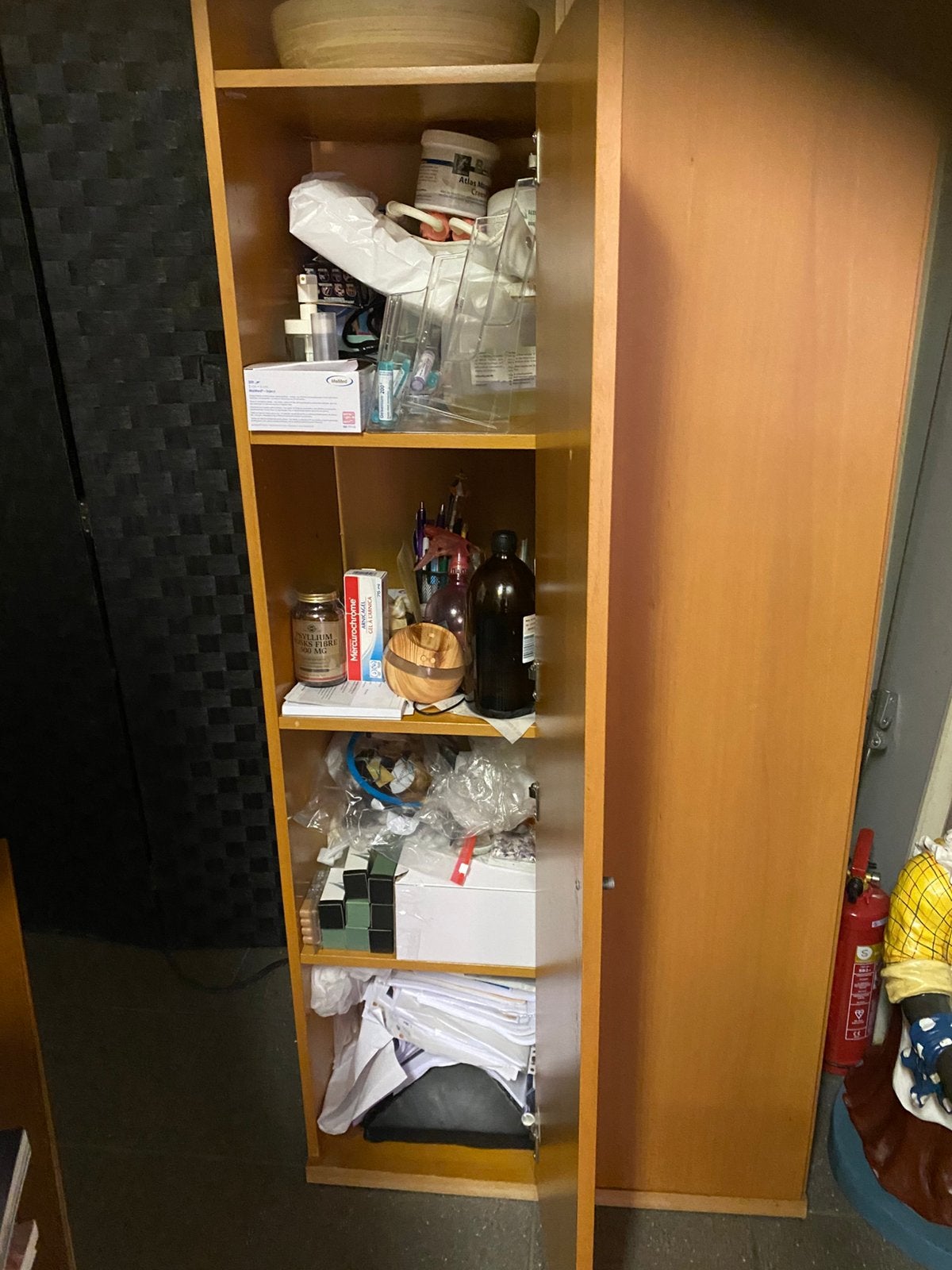 Twee hoge Ikea Bonde Kasten, Huis en Inrichting, Kasten | Boekenkasten, Ophalen, 50 tot 100 cm, Grenenhout, Tijdloos