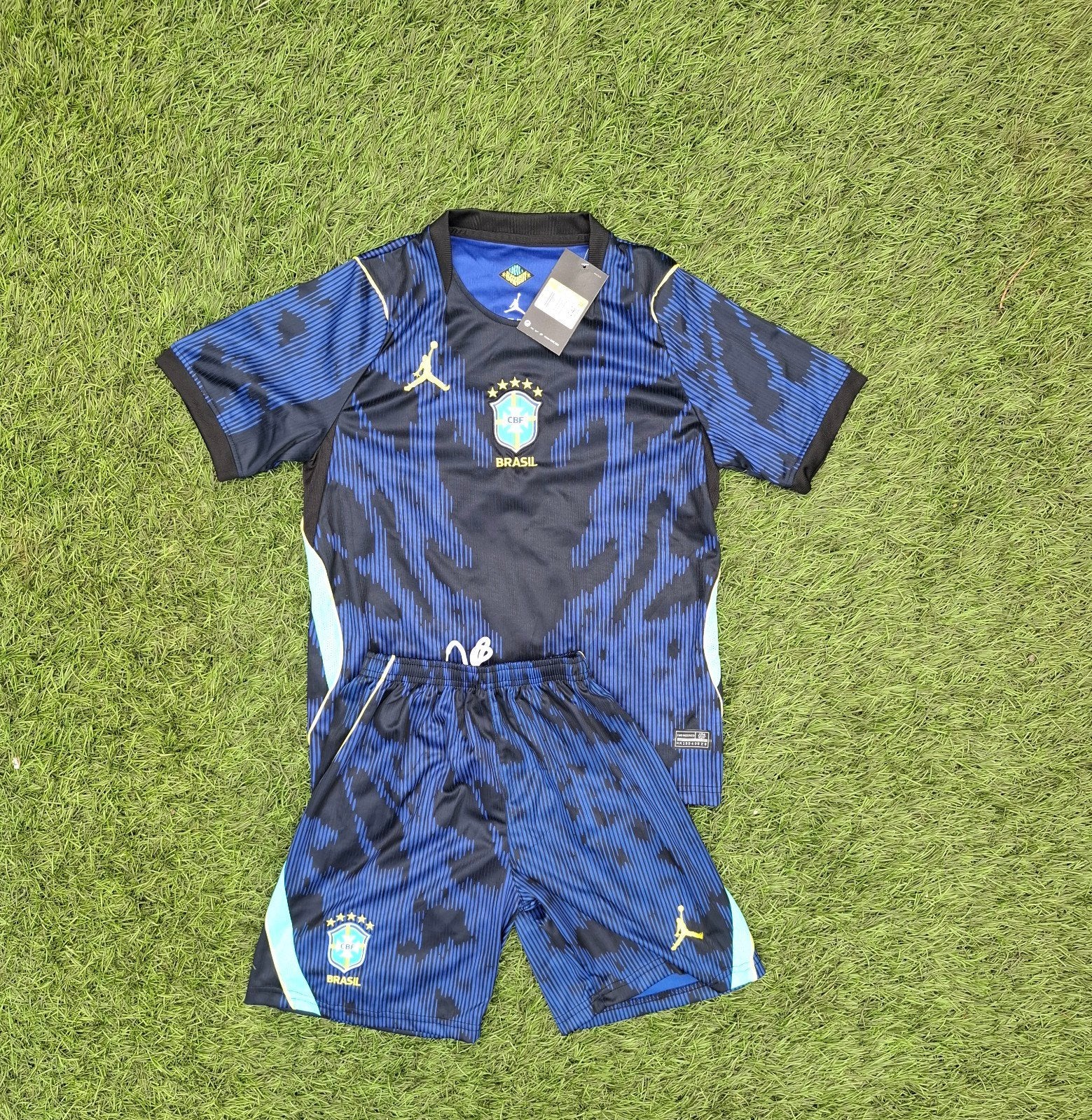 Brazil Voetbaltenue voor Kinderen - Thuis tenue, Kinderen en Baby's, Kinderkleding | Overige, Ophalen of Verzenden, Nieuw, Nike