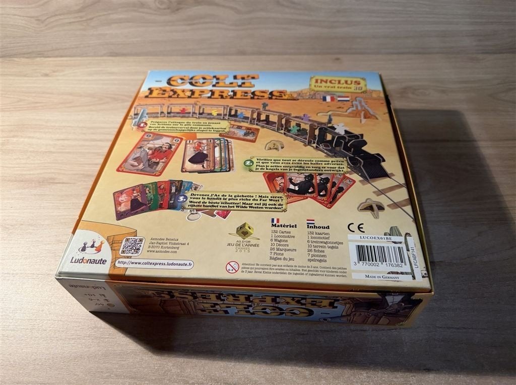Colt Express - s6731, Hobby en Vrije tijd, Gezelschapsspellen | Bordspellen, Verzenden, Zo goed als nieuw