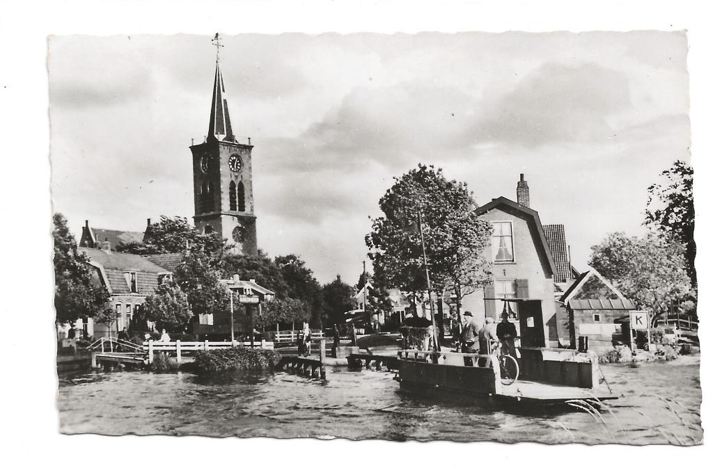 BF455-Aalsmeer,Ned.Herv.Kerk met pontje op de Ringvaart, Verzenden, Gelopen, Noord-Holland