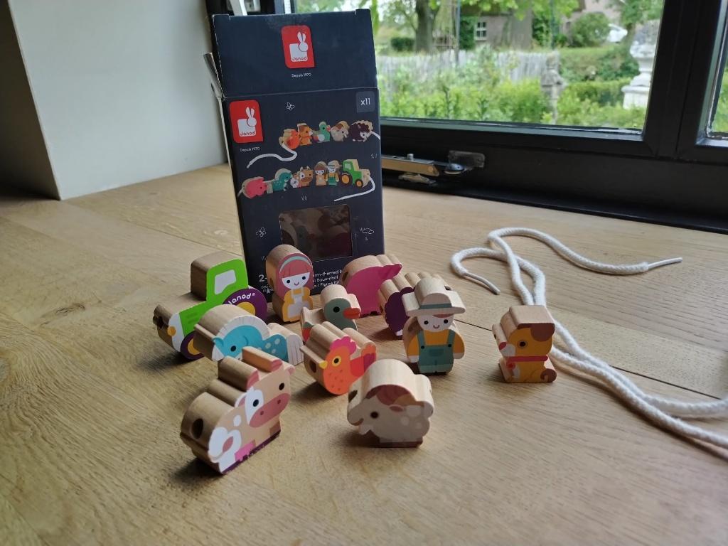 Janod houten rijgkralen, Kinderen en Baby's, Speelgoed | Houten speelgoed, Ophalen of Verzenden, Zo goed als nieuw, Overige typen
