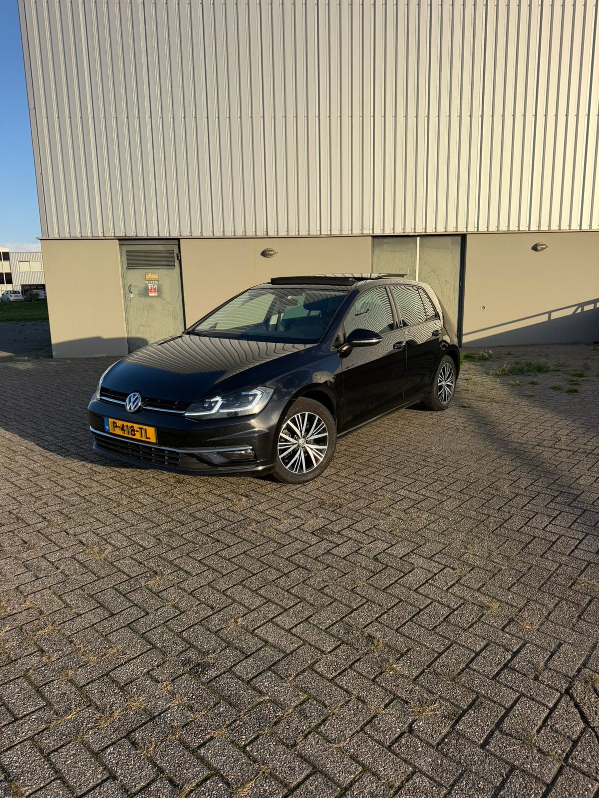 Volkswagen Golf 1.4 TSI 125pk 7-DSG 5D 2016 Zwart, Auto's, 125 pk, 4 cilinders, Zwart, 1395 cc