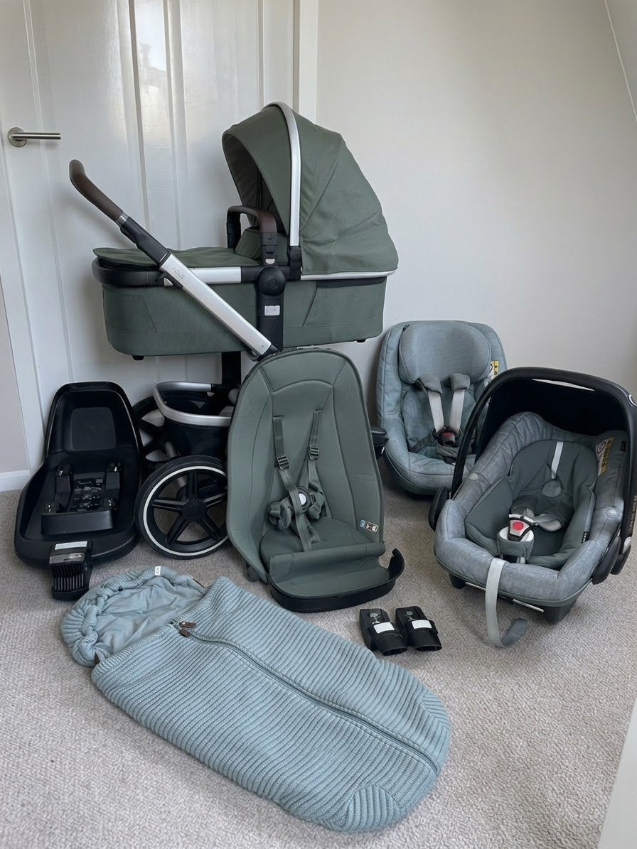 Joolz Day Forest Green 5-in-1 combinatie met accessoires!, Kinderen en Baby's, Zo goed als nieuw, Met autostoeltje, Ophalen, Kinderwagen