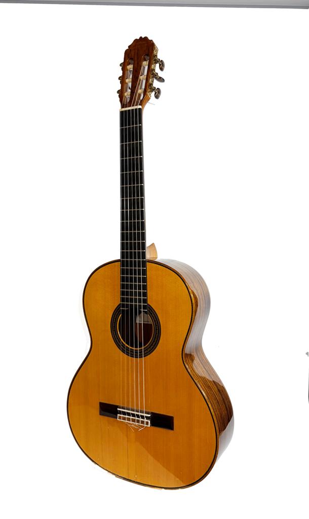 Amailo Burguet mod: maestro /Left handed linkshandig gitaar, Muziek en Instrumenten, Snaarinstrumenten | Gitaren | Akoestisch