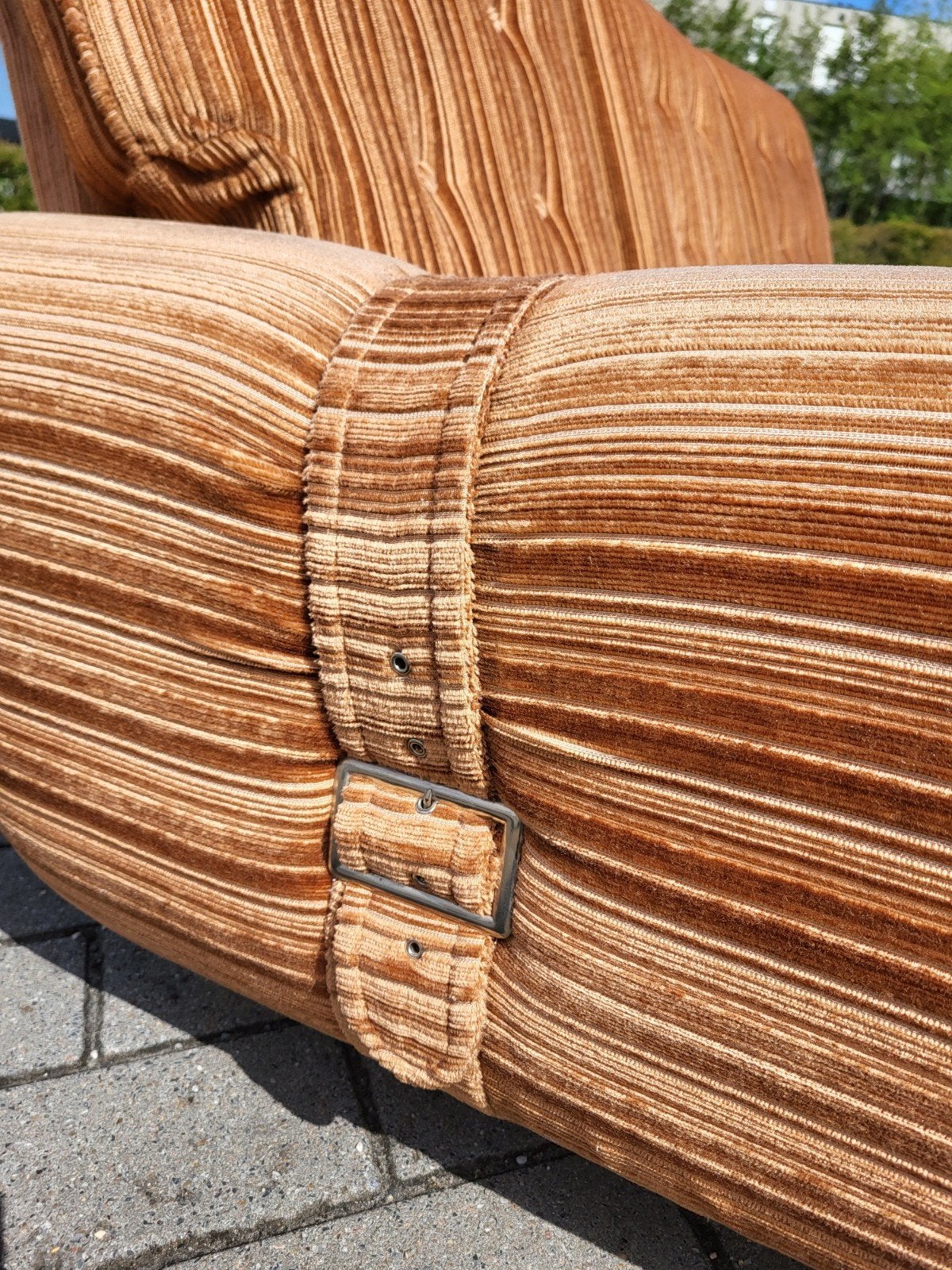 Prachtige comfortabele Space Age Sofa, vintage driezitsbank, Huis en Inrichting, Banken | Sofa's en Chaises Longues, Driepersoons