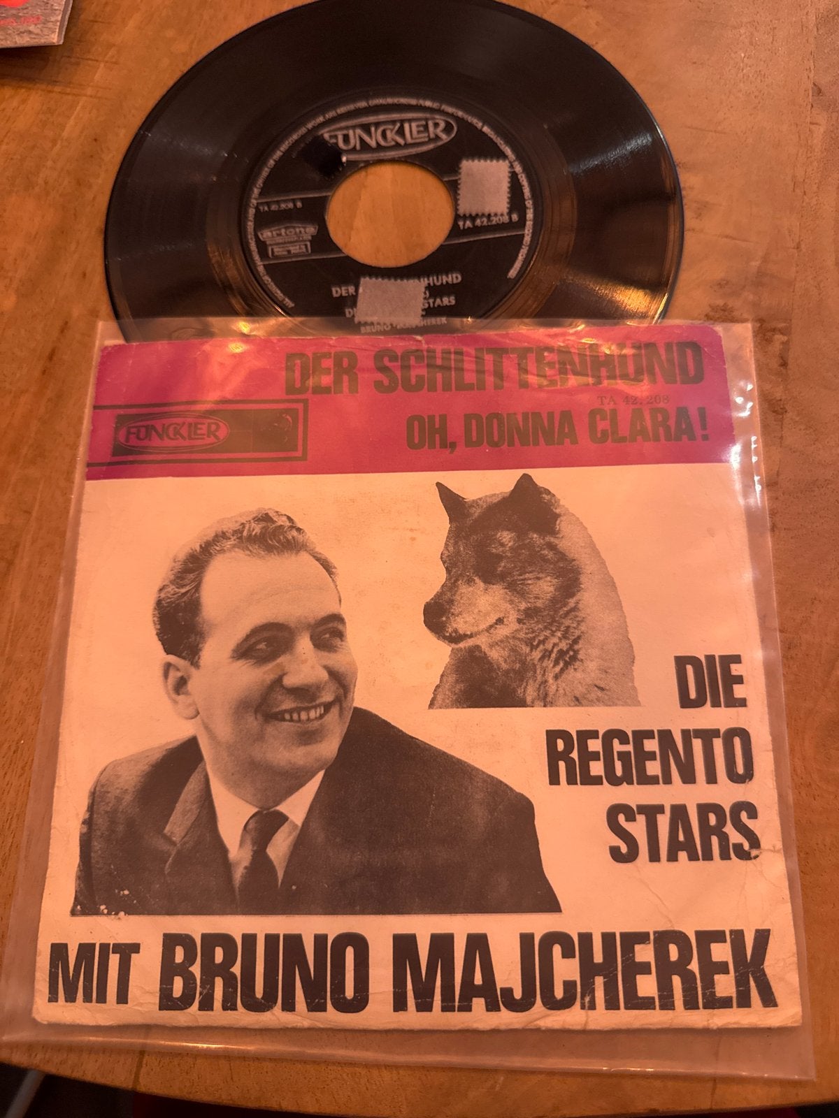 Die Regento Stars - Der Schlittenhund / Oh, Donna Clara! (Vi, Cd's en Dvd's, Gebruikt, 7 inch, EP, Schlager