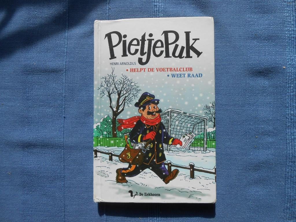 Pietje Puk helpt de voetbalclub/ weet raad (Twee verhalen), Ophalen of Verzenden, Zo goed als nieuw, Fictie algemeen