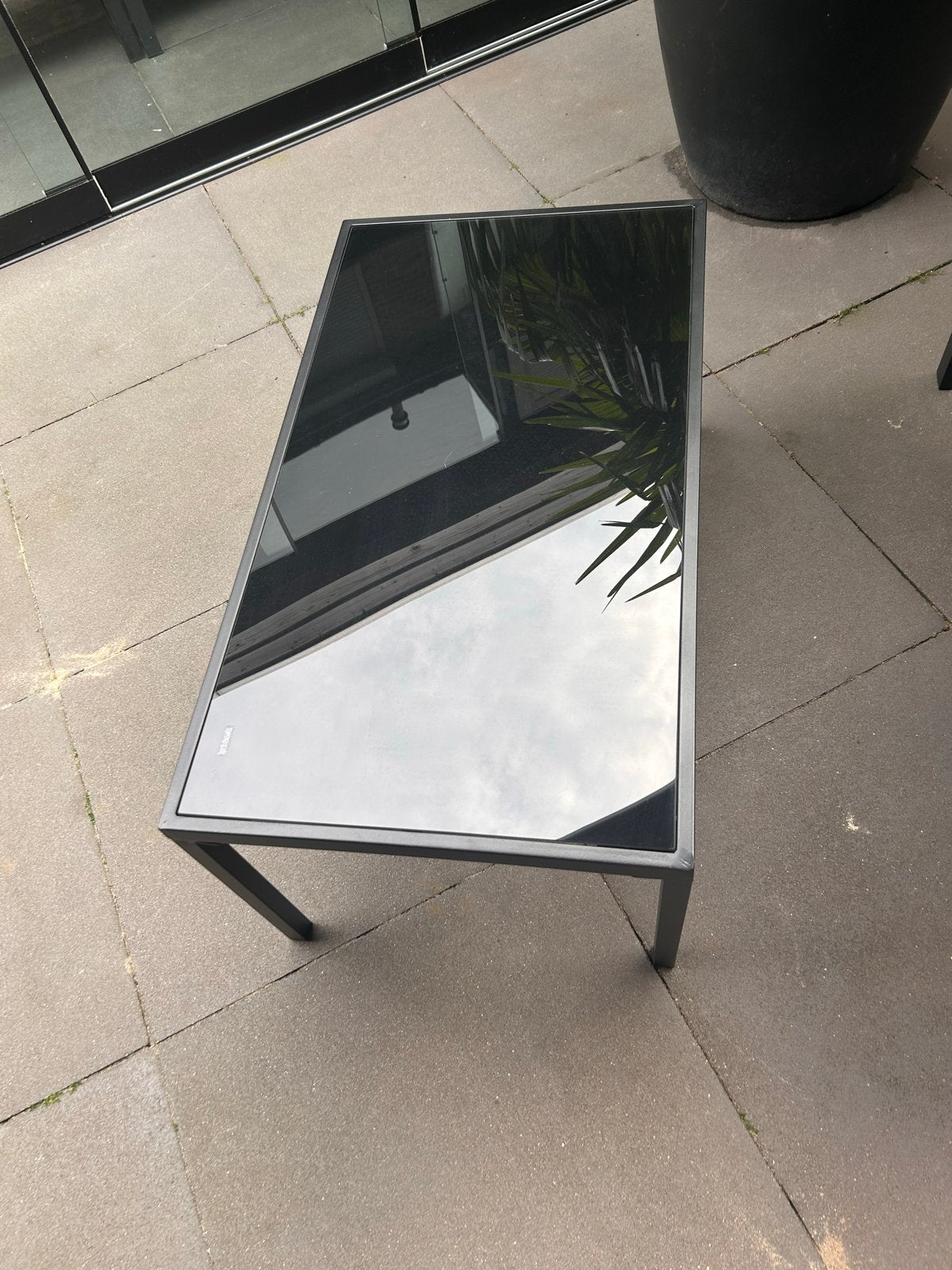 NIEUW   Tuin/salontafel met gehard zwart glas, Huis en Inrichting, Tafels | Salontafels, Ophalen, 50 tot 100 cm, Minder dan 50 cm