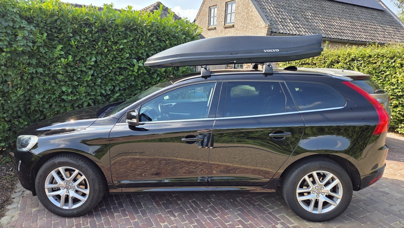 Volvo XC60 dakdragers en dakkoffer, Ophalen, Gebruikt