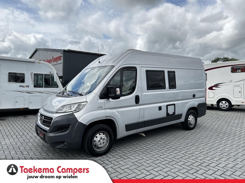 Fiat Clever Tour 540 2016/Euro-5/Airco/5.4M/29.000km/131pk!, Caravans en Kamperen, Overige merken, Buscamper of Camperbus, Fiat
