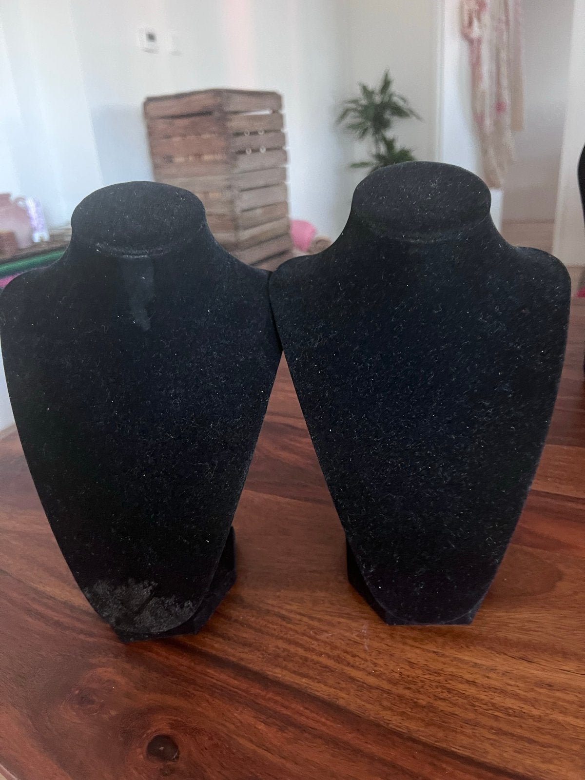 Zwart fluwelen sieraden display standaard, Sieraden, Tassen en Uiterlijk, Ophalen of Verzenden, Gebruikt