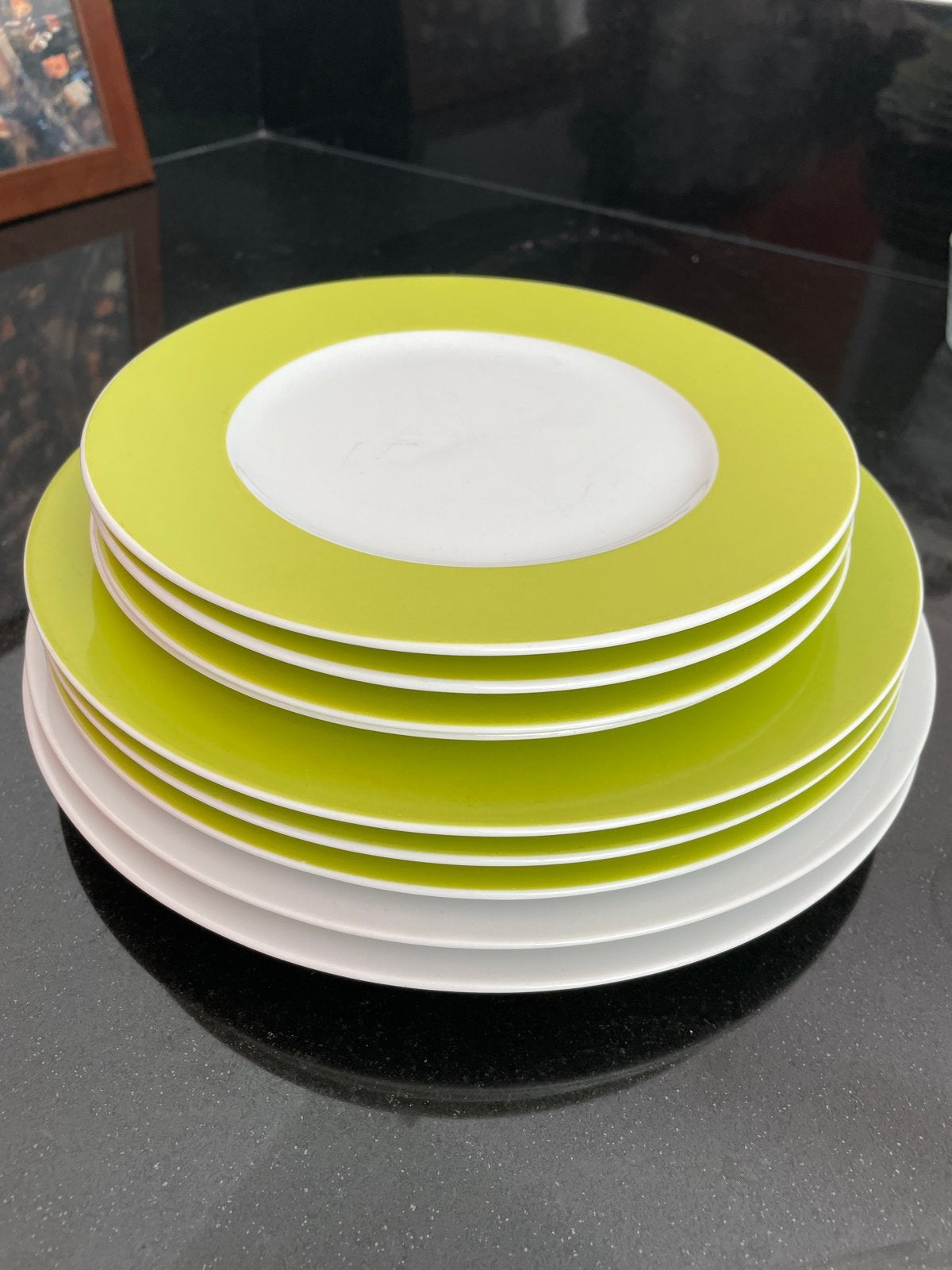 Set van 9 (Groene) Borden, Ophalen, Keramiek, Zo goed als nieuw, Bord(en)