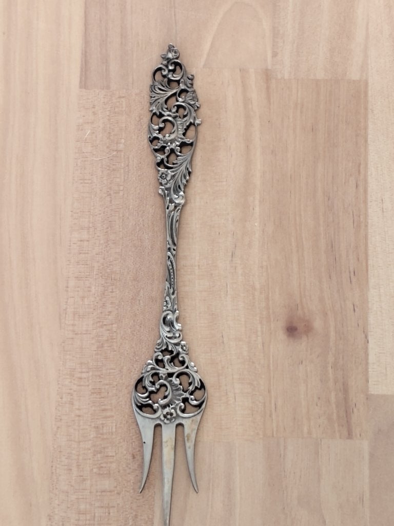Nederlandse zilveren serveervork – 833 zilver – Hooijkaas, Antiek en Kunst, Ophalen of Verzenden, Zilver