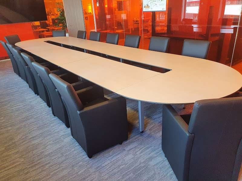Nieuwe Verrijdbare vergaderstoel / eetkamerstoel op wielen, VST, Zwart, Nieuw, Ophalen of Verzenden