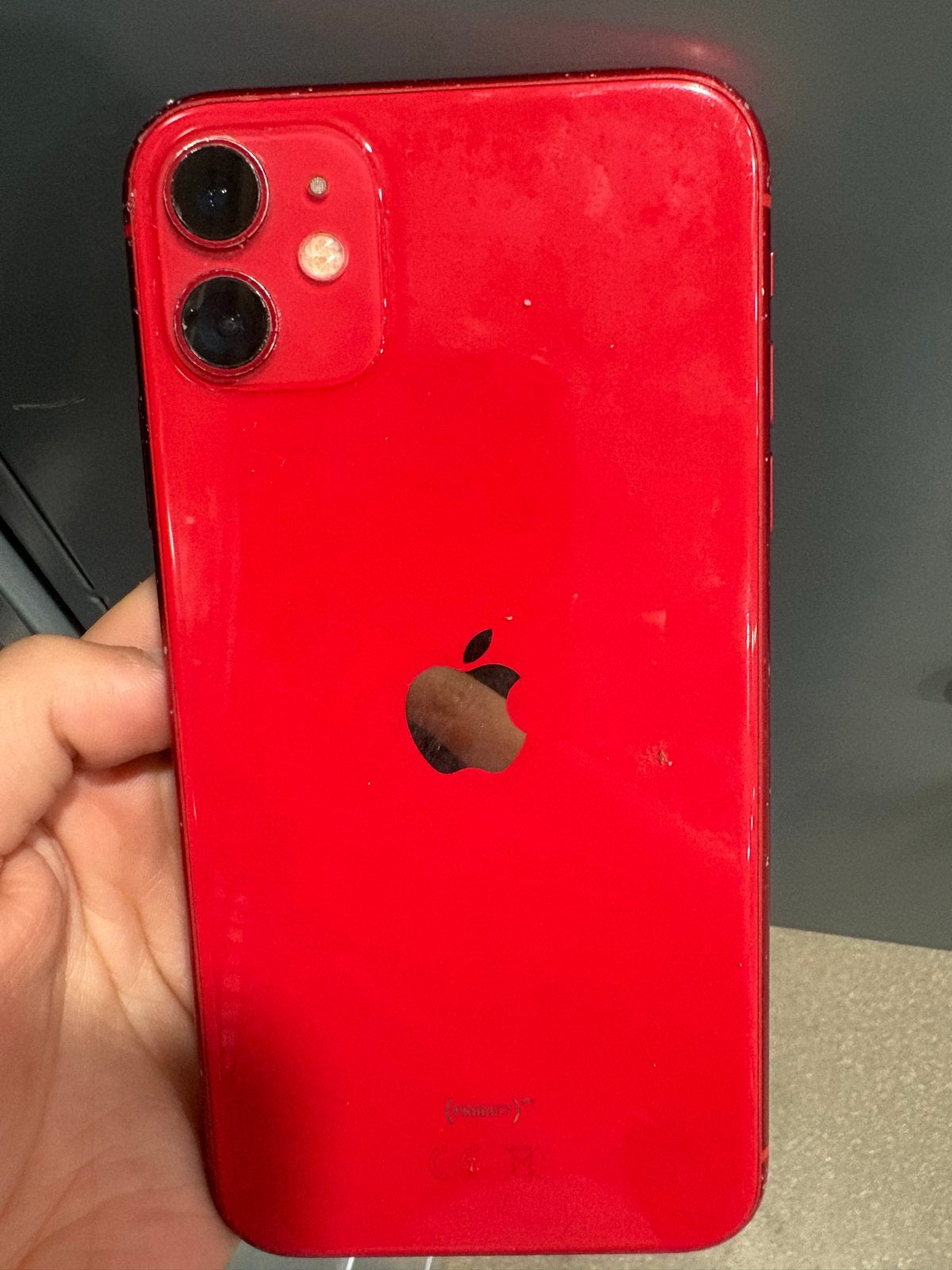 Rode iPhone 11 - 64 GB - Zo goed als nieuw., Telecommunicatie, Ophalen, IPhone 11, Zo goed als nieuw, 64 GB